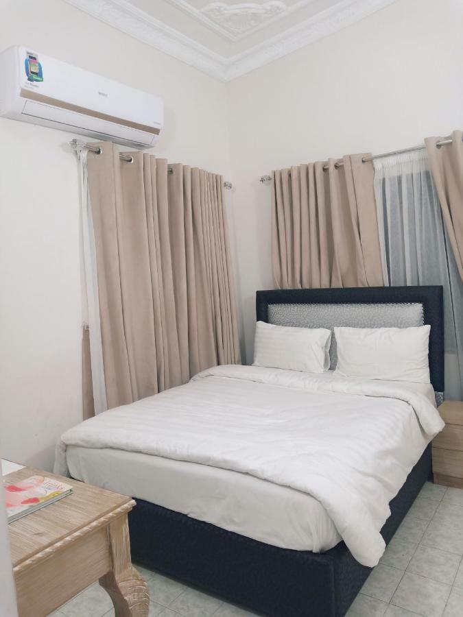 Royal Grace Guest House Islamabad Buitenkant foto